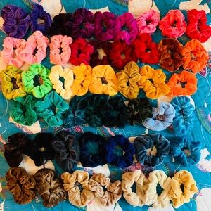 Scrunches! Rainbow of colors! 🌈